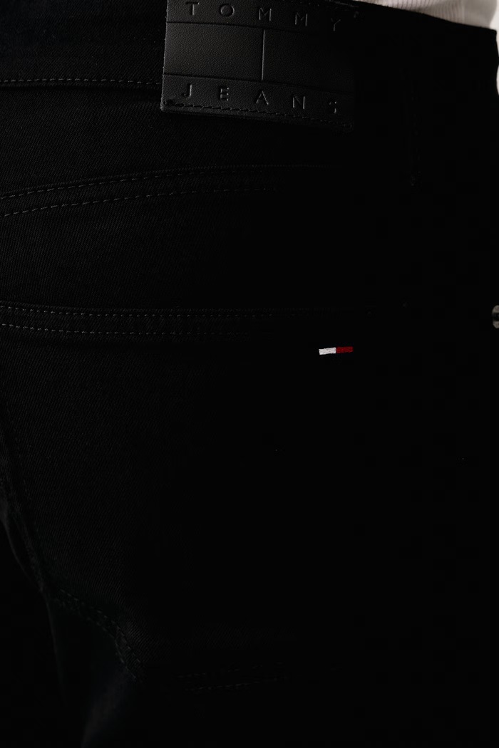Rifle slim fit pánske Tommy Jeans DM0DM23478 čierna
