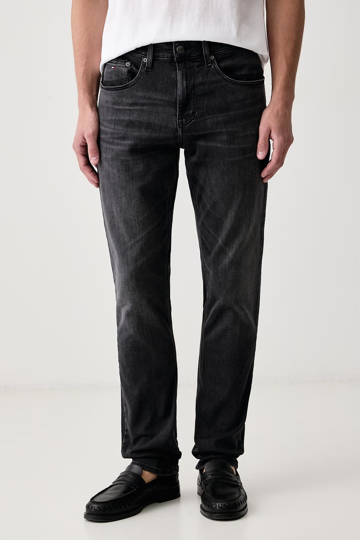 Tommy Jeans Slim fit traperice za muškarce crna DM0DM23449