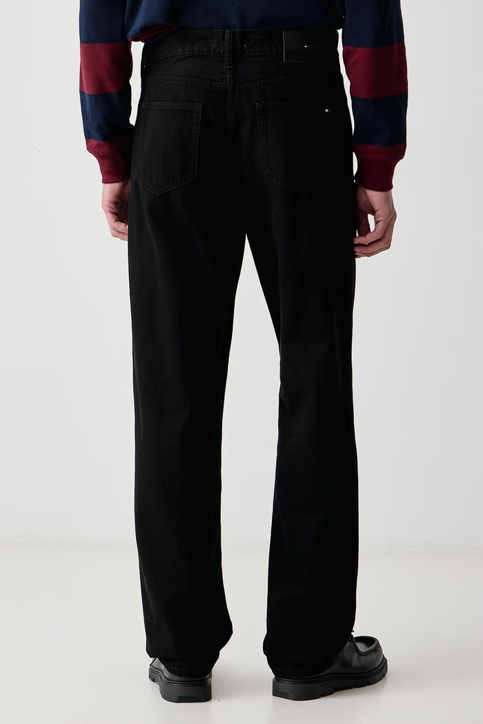 Odjeća Tommy Hilfiger Relaxed fit traperice za muškarce MW0MW44895 crna