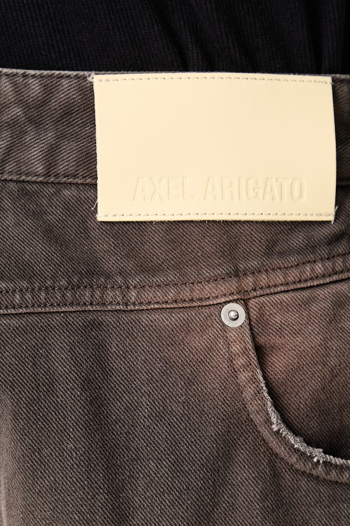 Invert jeansy relaxed fit męskie Axel Arigato brązowy A3778005