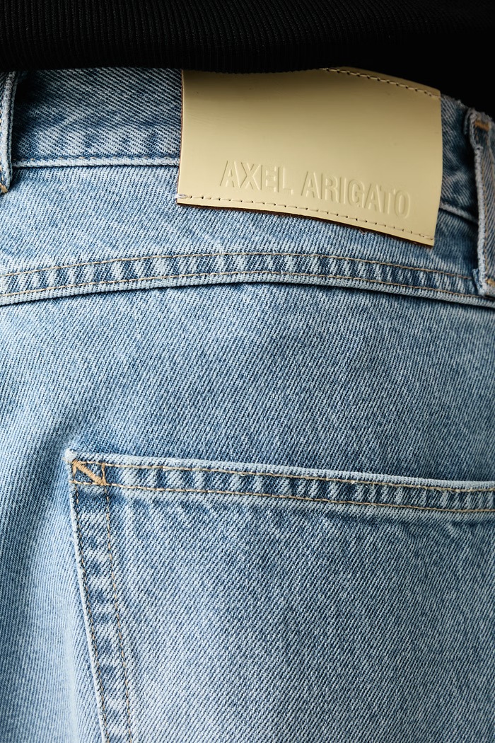Zine jeansy straight męskie Axel Arigato niebieski A3550003