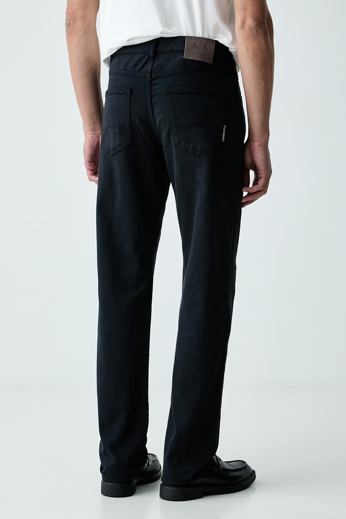 Odzież Armani Exchange jeansy slim fit męskie XM000049.AF27185 granatowy