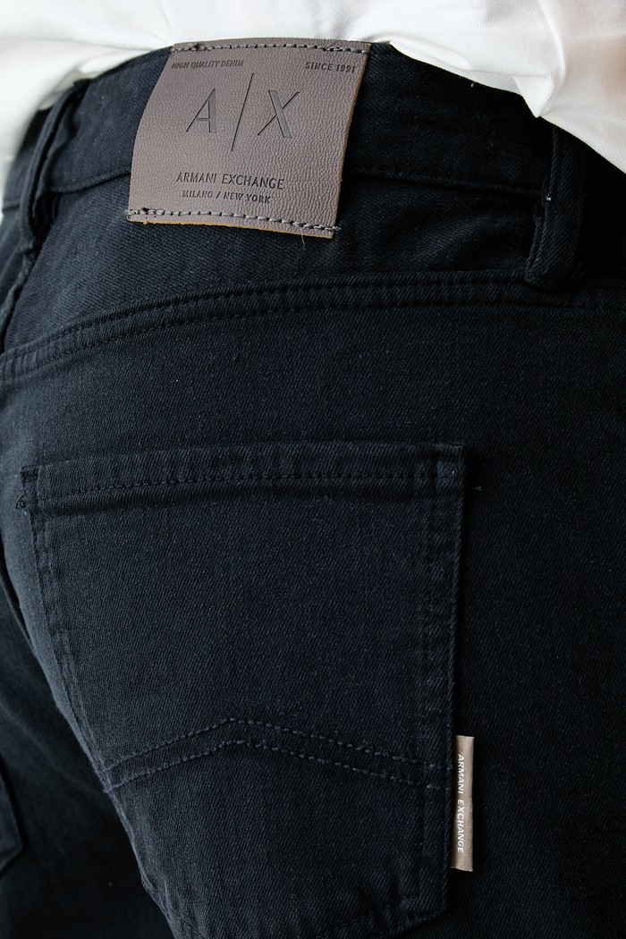 Armani Exchange jeansy slim fit męskie granatowy XM000049.AF27185