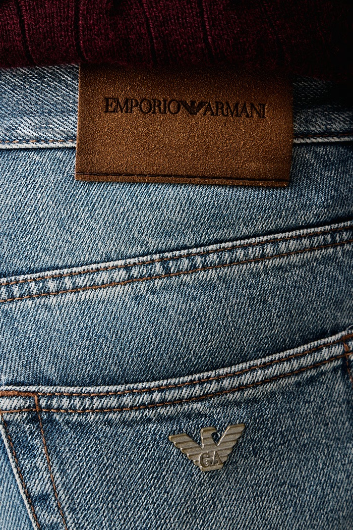 Jeansy regular męskie Emporio Armani EM006534.AF27676 niebieski