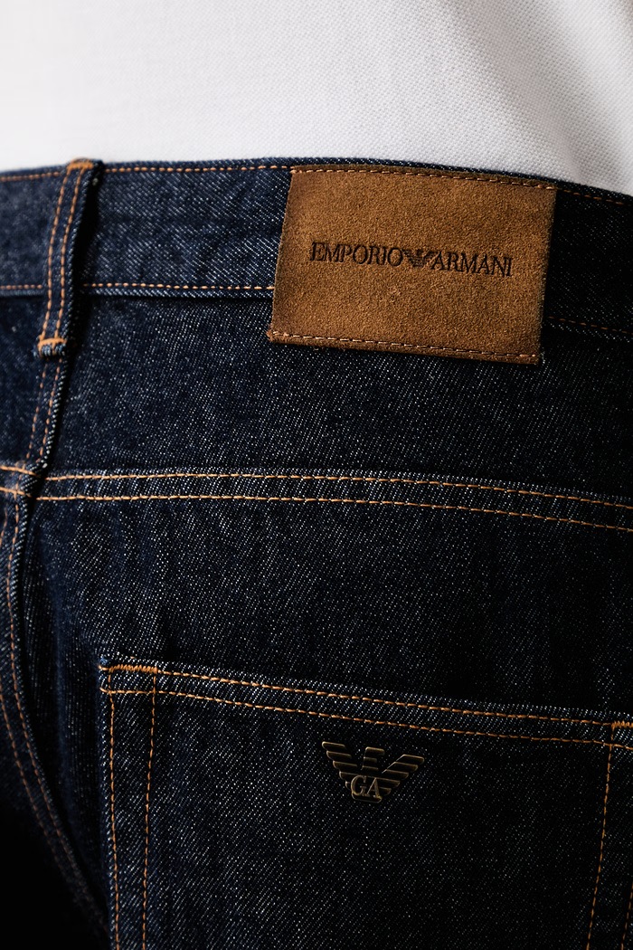 Emporio Armani jeansy loose męskie niebieski EM006488.AF29666