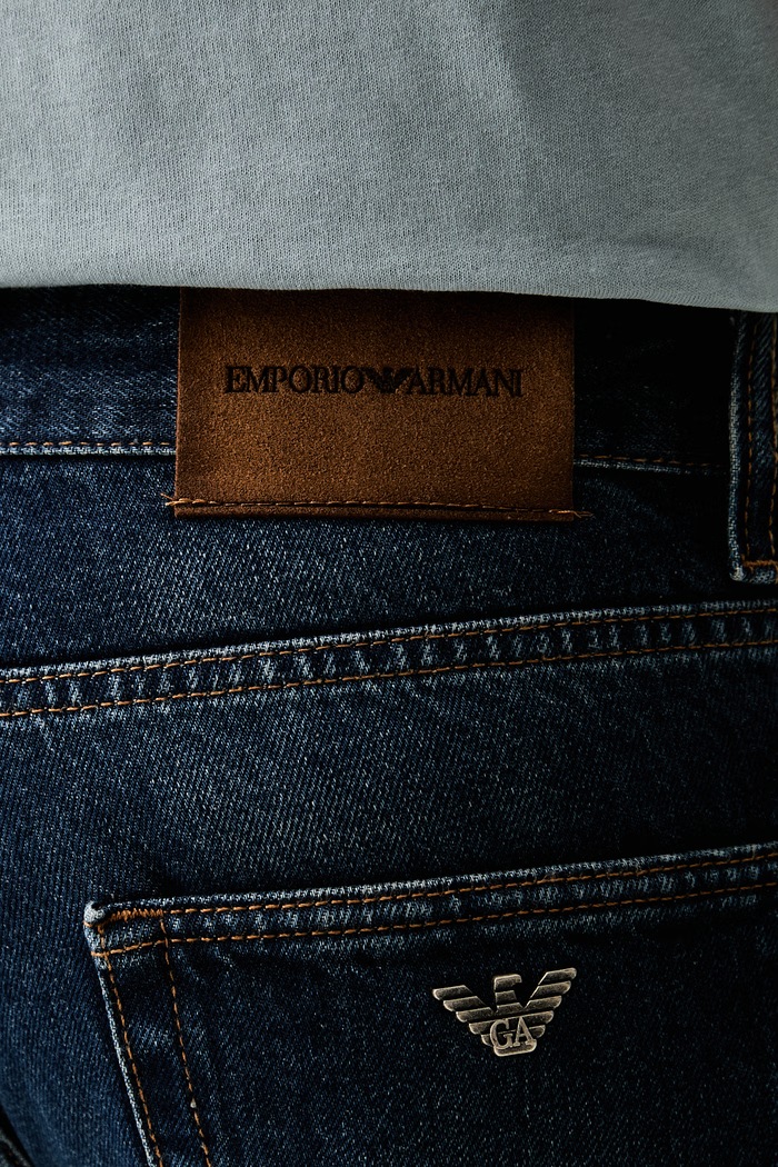 Emporio Armani jeansy regular męskie niebieski EM006386.AF29774