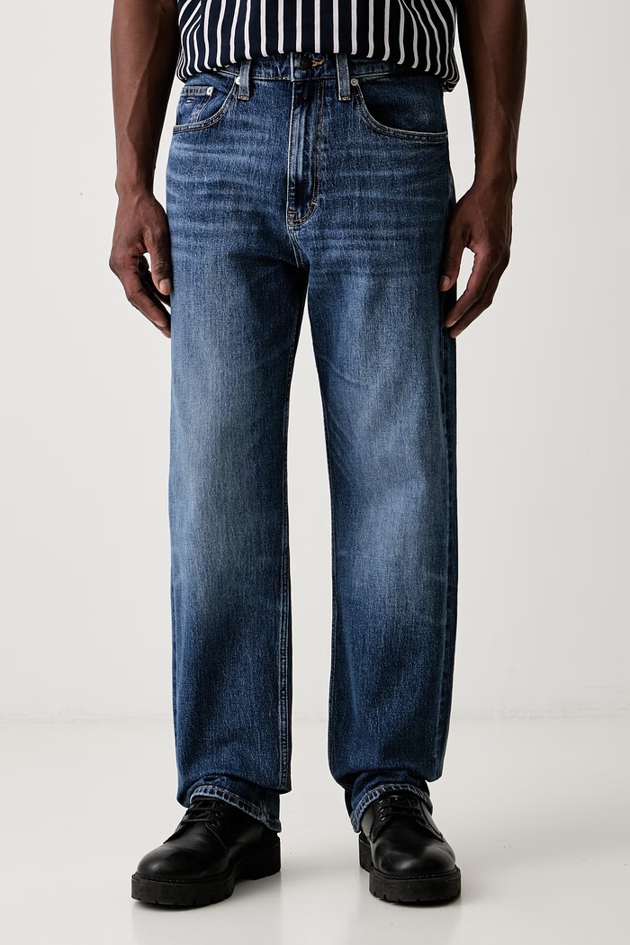 Tommy Jeans regularne traperice za muškarce mornarsko plava DM0DM23403