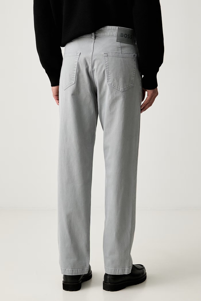 Odzież BOSS Orange jeansy relaxed fit męskie Skye_Hybrid 50566107 szary