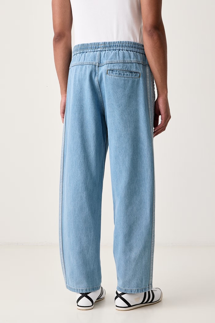 Odzież adidas Jeansy regular męskie Denim Pack KV8349 niebieski
