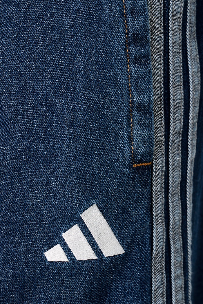 Jeansy regular męskie Denim Pack adidas niebieski KV8348