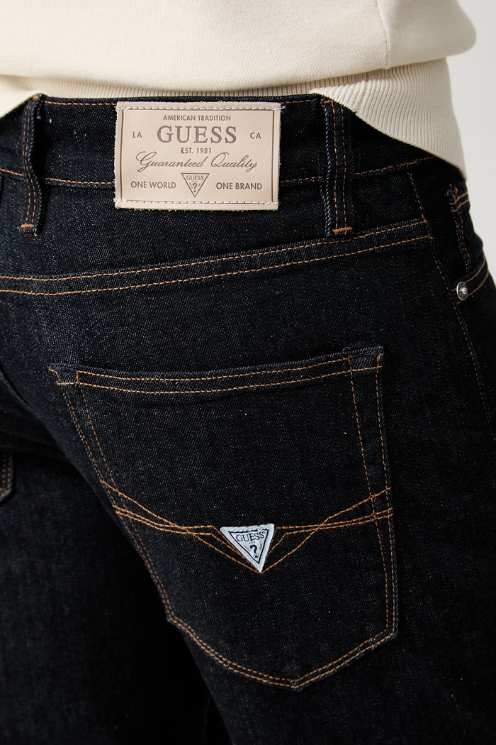 Guess slim kavbojke moške ANGELS mornarsko modra M6YAN2.D1472