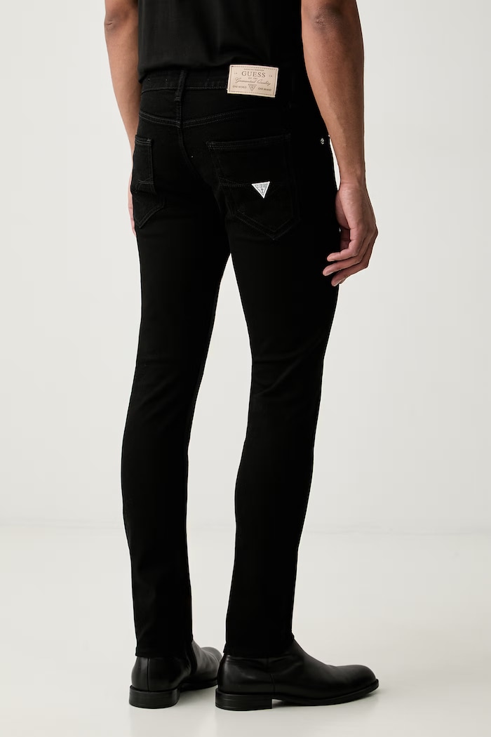 Ruházat Guess skinny férfi MIAMI M6YAN1.D1486 fekete