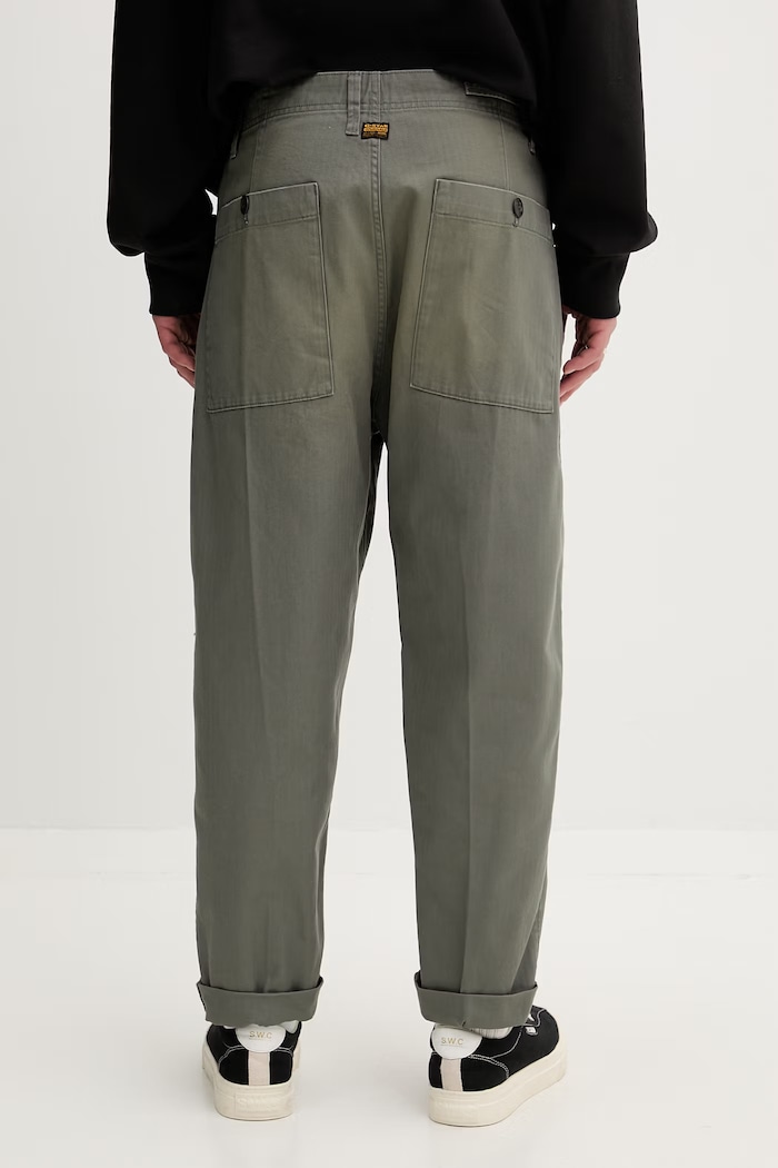 Oblečenie G-Star nohavice pánske bavlnené Pleated Chino Relaxed Tapered D24543.E514 zelená