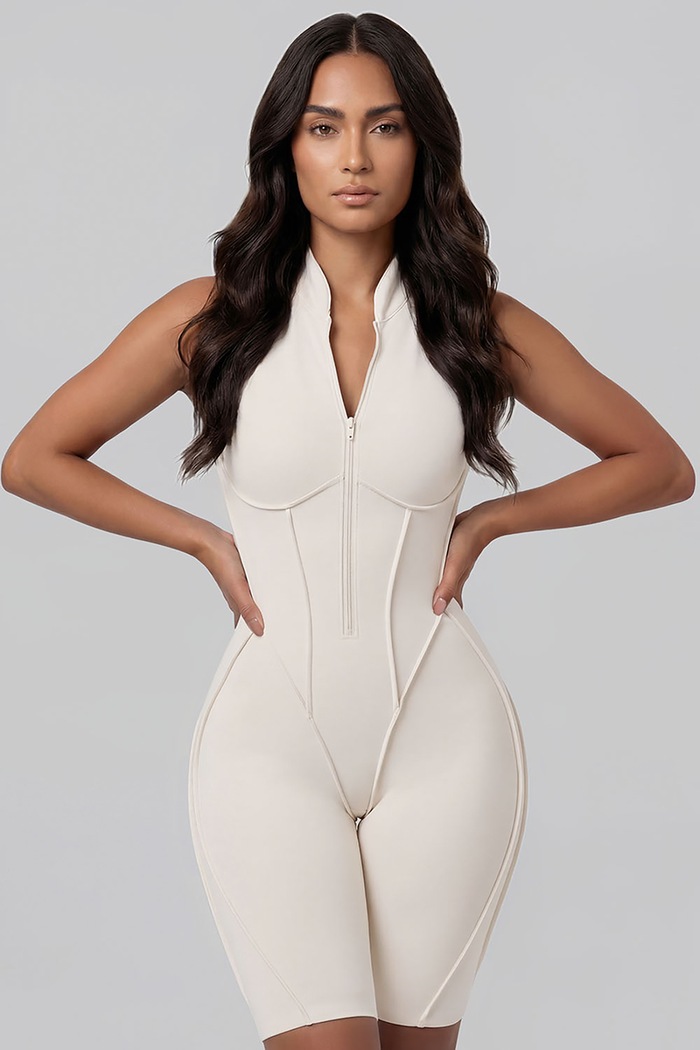 Kombinezon sportowy damski Closed-Back BetterMe beżowy BDS00049
