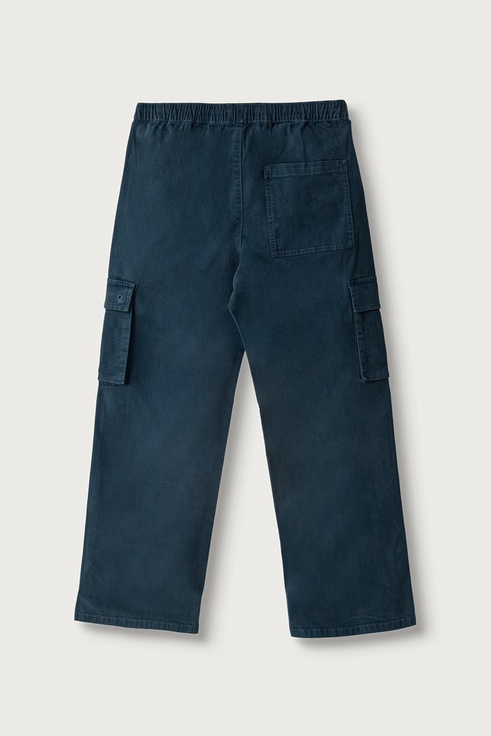 United Colors of Benetton Spodnie cargo dziecięce bawełniane z elastanem 44KYCF05Z.G.Seasonal granatowy AW26