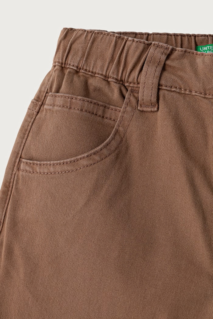 Chłopiec United Colors of Benetton Spodnie dziecięce bawełniane z elastanem 46F5GF037.P.Seasonal brązowy
