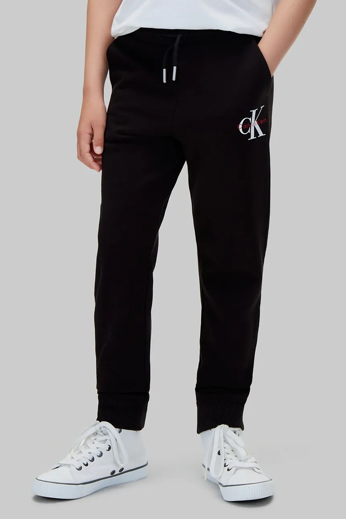 Calvin Klein Jeans Spodnie dresowe dziecięce bawełniane czarny LVCKTJC08U.9BY2