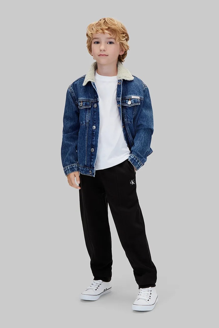 Chłopiec Calvin Klein Jeans spodnie dresowe dziecięce bawełniane LVCKTJC42B.9BY2 czarny