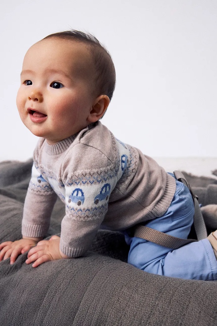 Mayoral Newborn Spodnie chinos niemowlęce z bawełną 2504.1K.Newborn.9BY2 niebieski AW26
