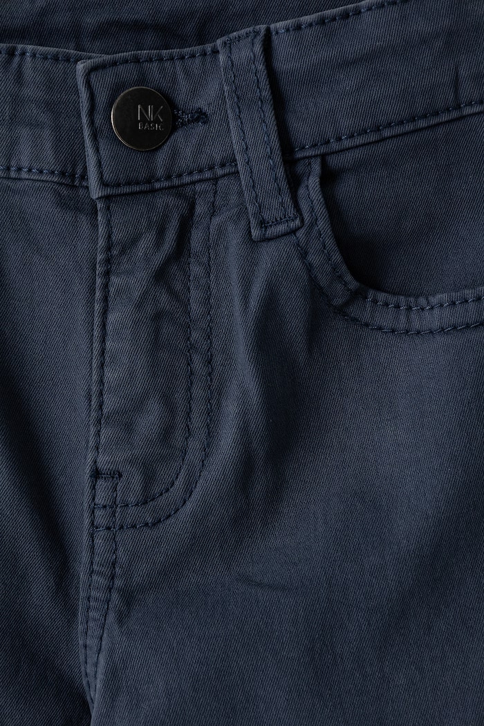 Chłopiec Mayoral Spodnie regular dziecięce bawełniane z elastanem slim fit basic 582.7A.Junior.9BY2 granatowy
