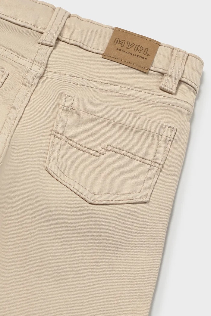 Мальчик Mayoral Брюки slim fit для детей из хлопка с эластаном 563.3D.Baby.9BY2 бежевый