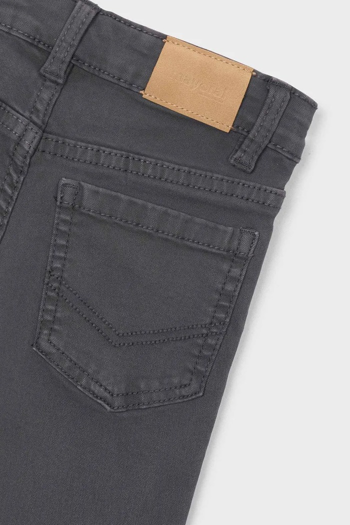 Chłopiec Mayoral spodnie dziecięce bawełniane z elastanem slim fit basic 517.5A.Mini.9BY2 szary