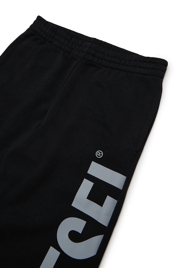 Diesel spodnie joggery dziecięce z bawełną PRES TROUSERS czarny J03031.KYAZ3