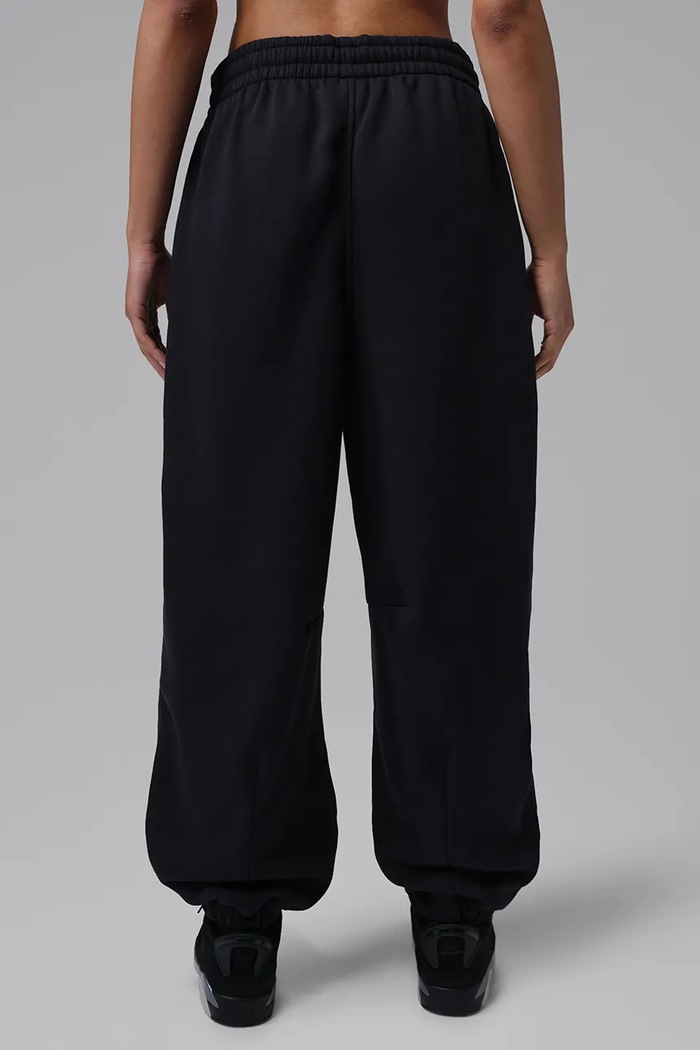 Jordan Spodnie dresowe damskie z bawełną Brooklyn IM7314.010 czarny AW26