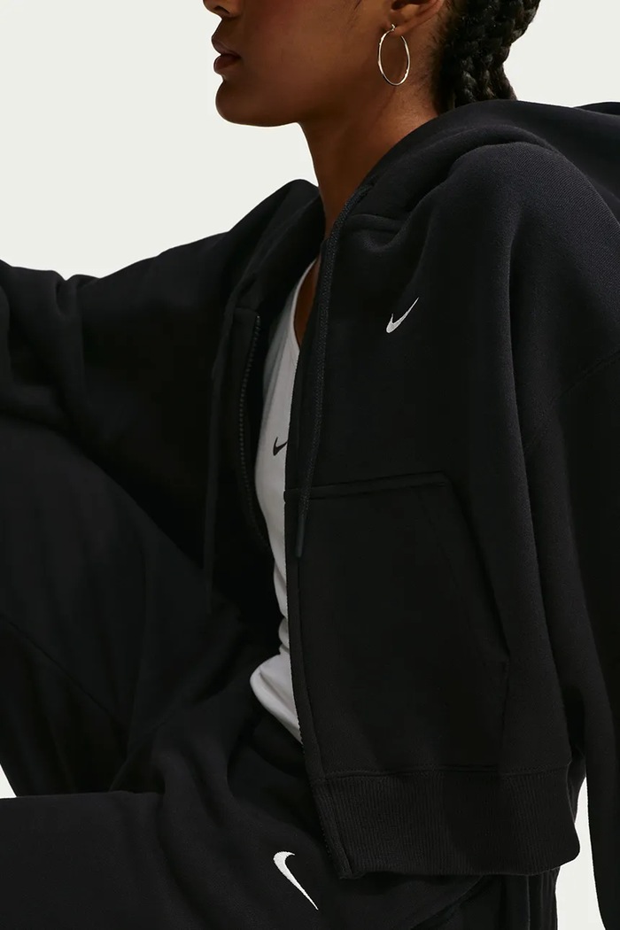 Spodnie dresowe damskie z bawełną Studio Fleece Nike Sportswear czarny IM8074.001