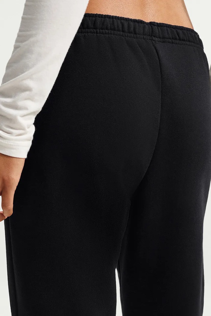 Spodnie dresowe damskie z bawełną Studio Fleece Nike Sportswear czarny IM8076.001
