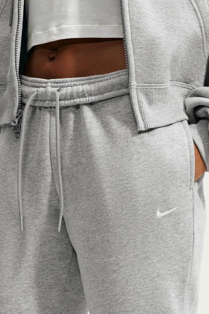 Spodnie dresowe damskie z bawełną Studio Fleece Nike Sportswear IM8076.063 szary