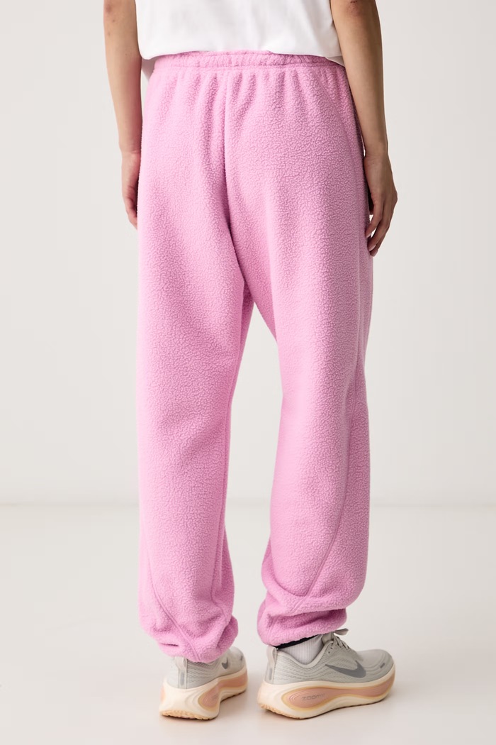 Odzież Nike Sportswear Spodnie dresowe damskie polarowe IU5217.621 różowy
