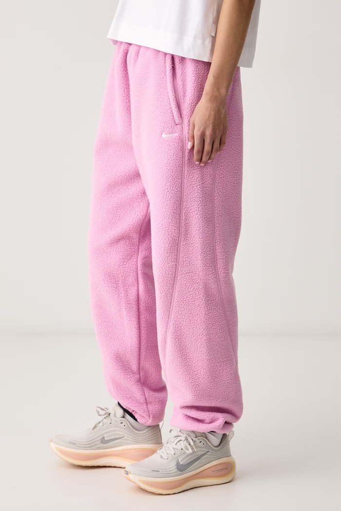 Spodnie dresowe damskie polarowe Nike Sportswear IU5217.621 różowy