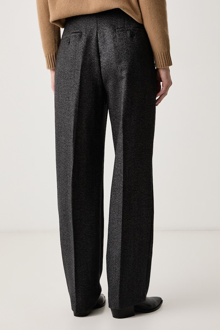 Odzież Weekend Max Mara Spodnie damskie wełniane WKISTADIO 2625136013600 szary