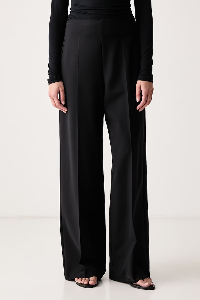 Le Privé Spodnie garniturowe damskie z wiskozą LISON TROUSERS NOIR czarny LP00844