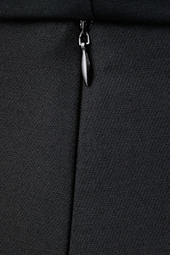 Spodnie garniturowe damskie z wiskozą LISON TROUSERS NOIR Le Privé LP00844 czarny