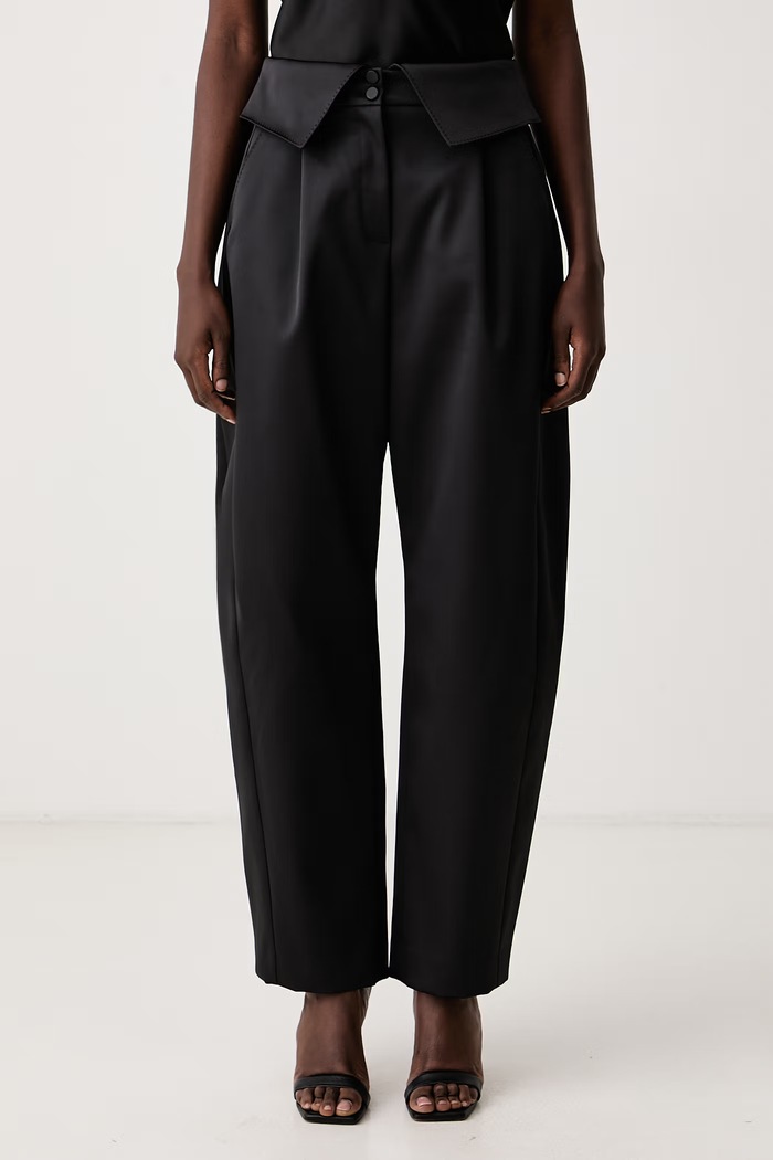 Karl Lagerfeld Spodnie damskie KL STUDIO czarny B4W10102