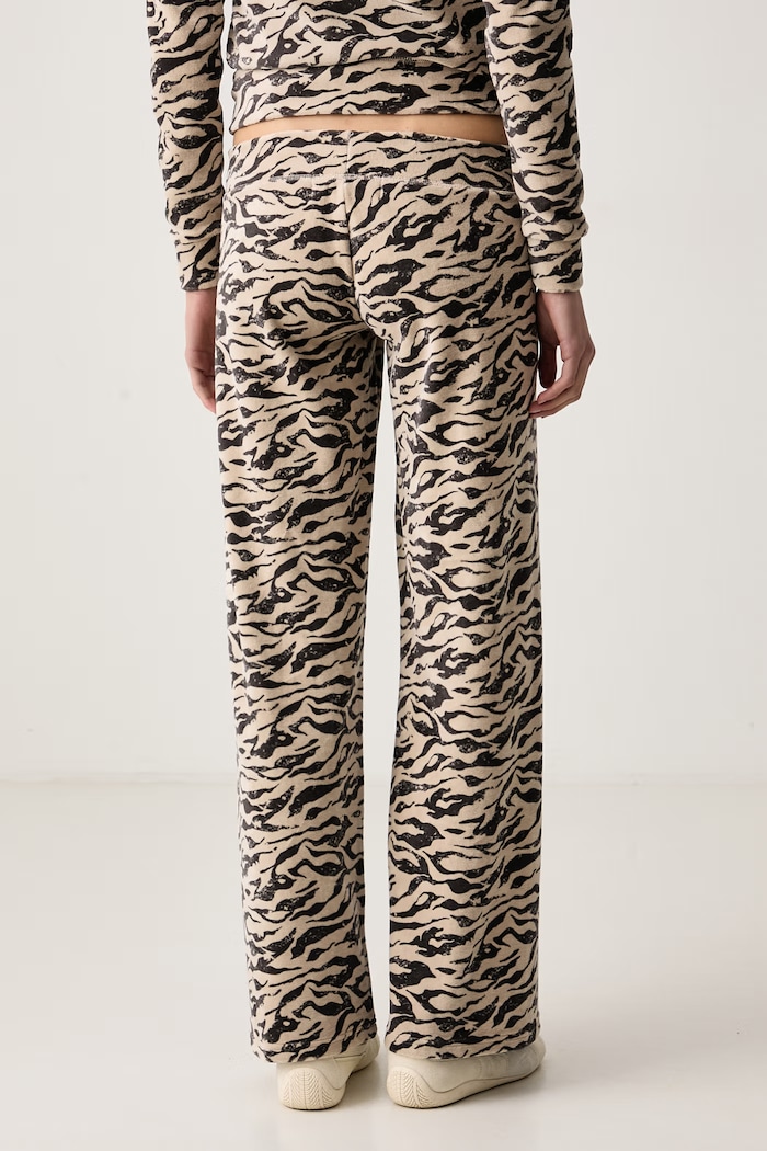 Abbigliamento Juicy Couture Pantaloni straight da donna con cotone CAMO ZEBRA WASHED OG STRAIGHT JCDBJ126962A beige