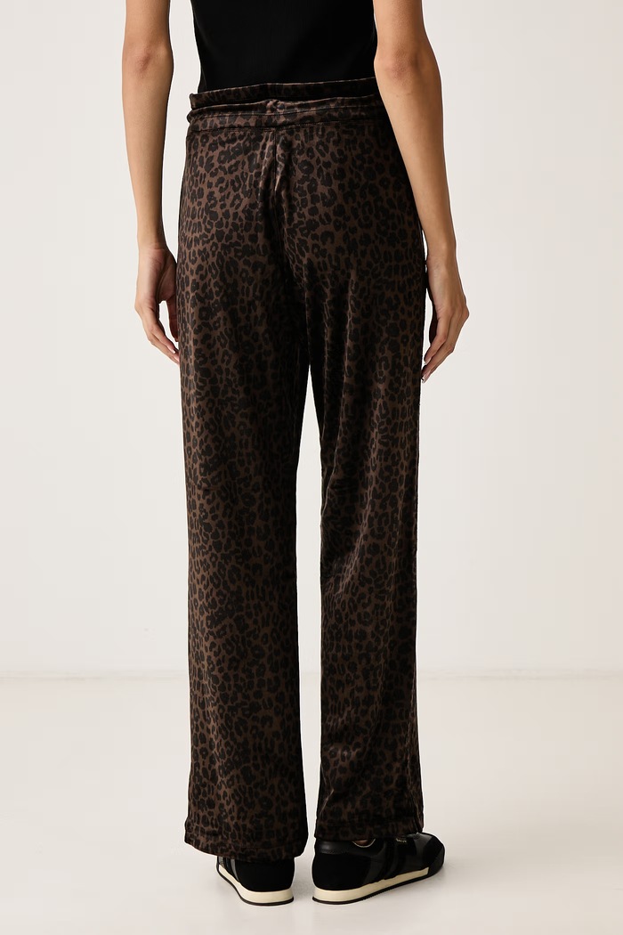 Odzież DKNY Spodnie dresowe damskie welurowe DP6P3985 brązowy