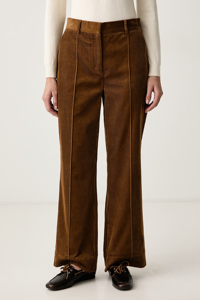 Barbour Spodnie damskie sztruksowe Emmy brązowy LTR0437