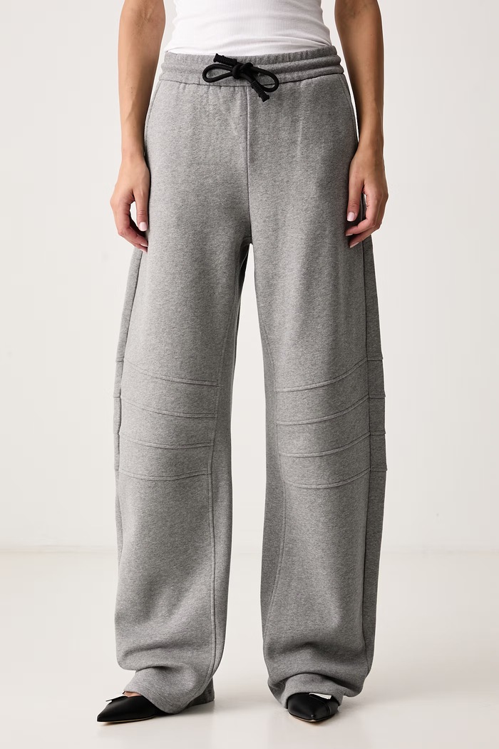 Just Cavalli Spodnie dresowe damskie bawełniane szary 81PAAE22.CF102