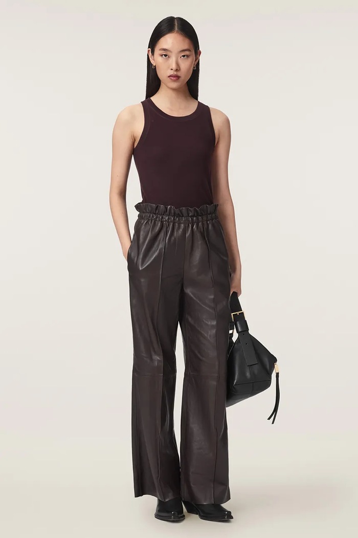 Odzież AllSaints Spodnie damskie skórzane FRAN W014TF brązowy