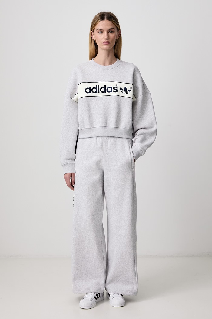 adidas Originals Adisignature NY spodnie dresowe z bawełną damskie LD1664 szary AW26