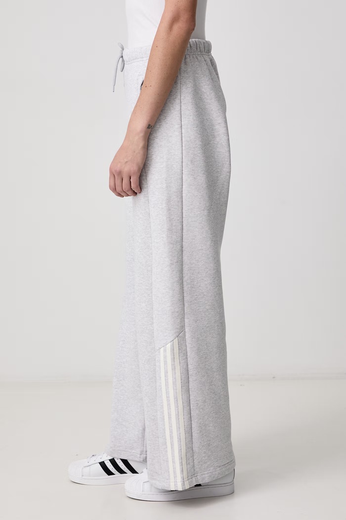 Adisignature NY spodnie dresowe z bawełną damskie adidas Originals LD1664 szary