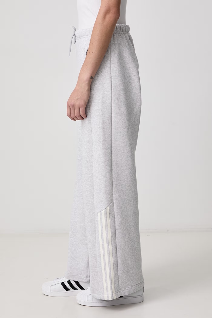 Adisignature NY spodnie dresowe z bawełną damskie adidas Originals LD1664 szary