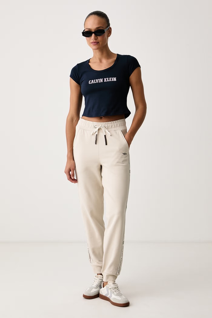 Aeronautica Militare Spodnie dresowe damskie bawełniane z elastanem PF1030DF00685 beżowy AW26