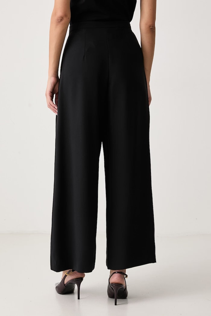 Ρούχα iBlues Παντελόνι wide leg γυναικείο IBLCURVA 2627136132200 μαύρο