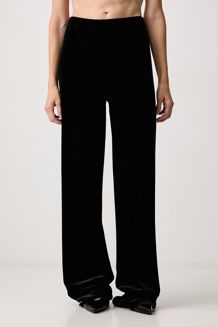 Vetements Push-up spodnie welurowe damskie czarny WH27SP119B