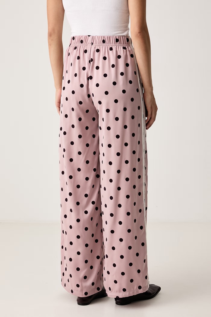 Дрехи adidas Originals Широк панталон дамски Wide Leg Polka Dots LI2843 розов
