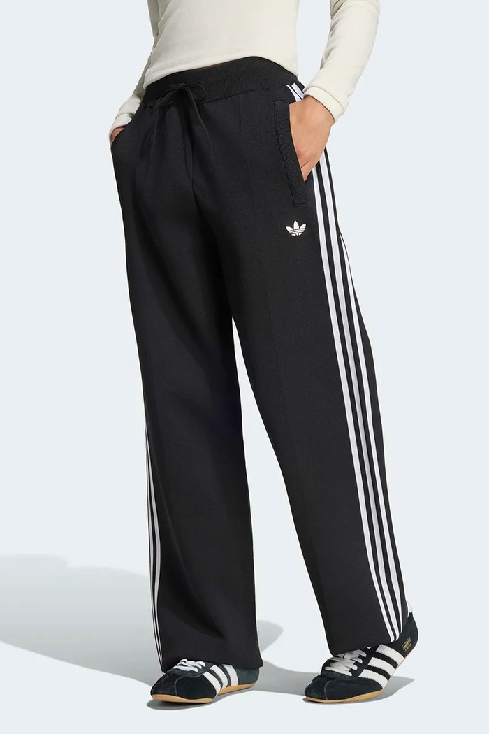adidas Originals Spodnie dresowe damskie Adilenium Season 6 Straight Knit czarny LH1935
